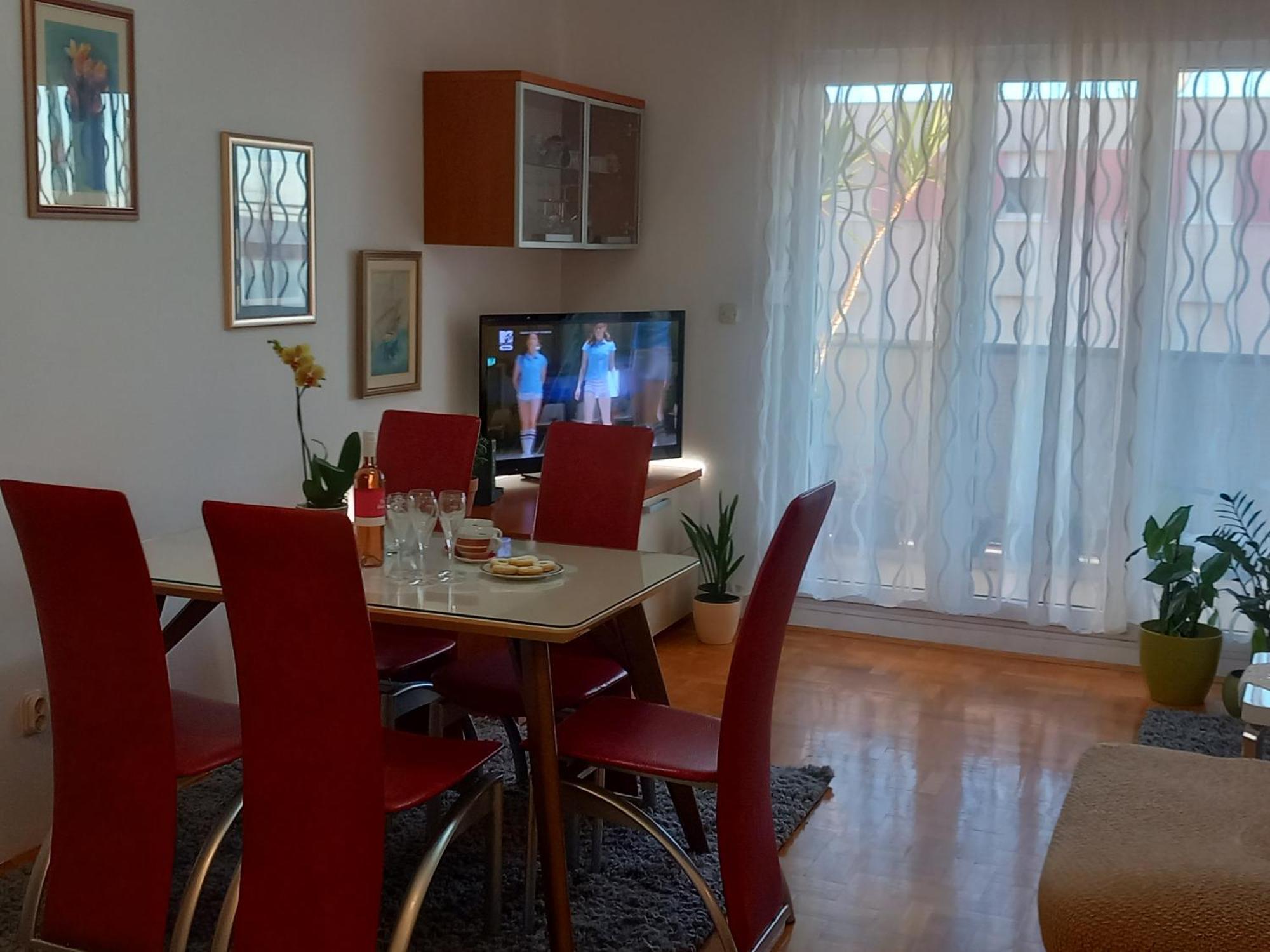 Apartment Harmony - Pleasant And Comfortable Place With A Balcony And A Secured Garage 스플리트 외부 사진