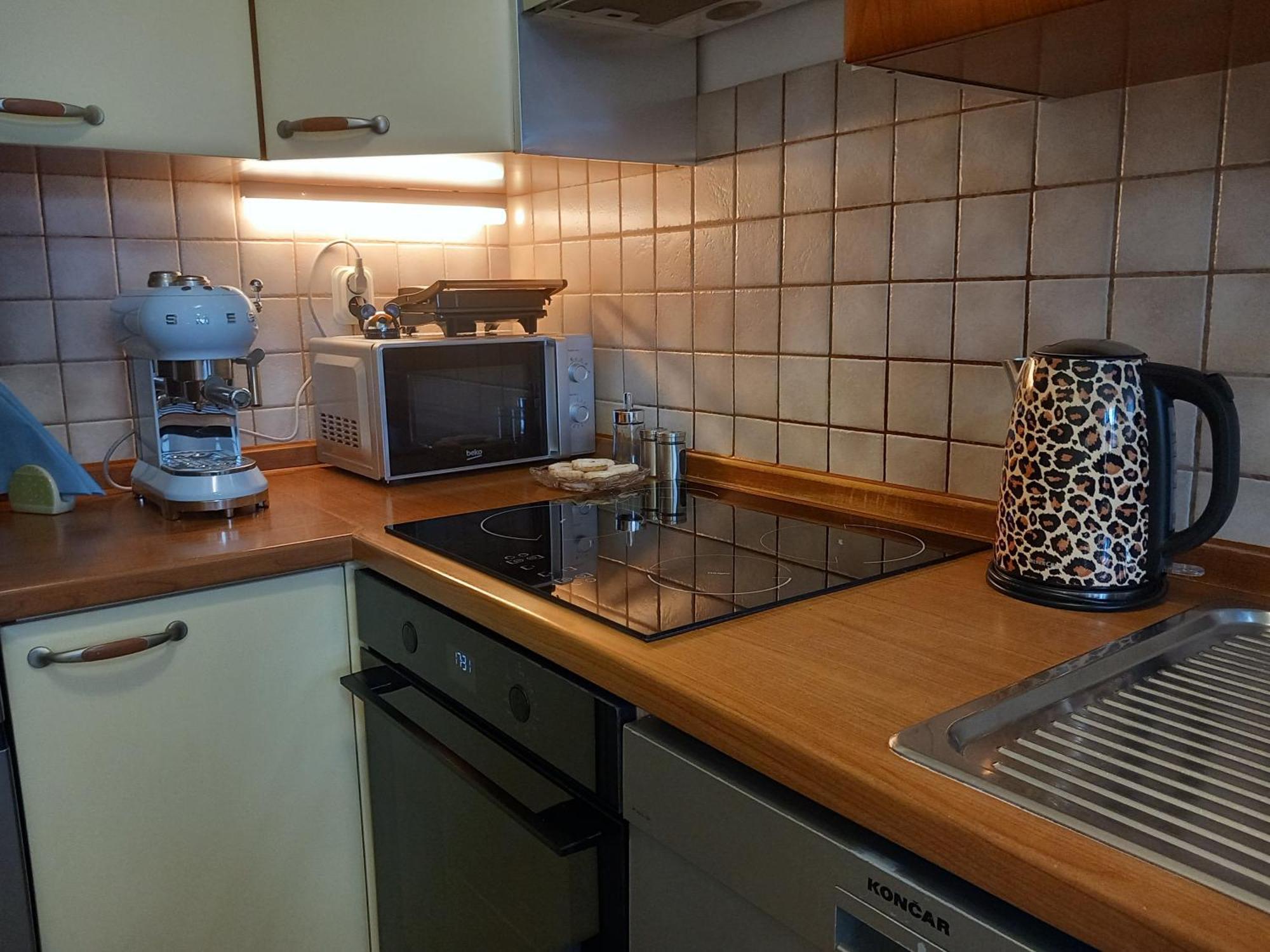 Apartment Harmony - Pleasant And Comfortable Place With A Balcony And A Secured Garage 스플리트 외부 사진